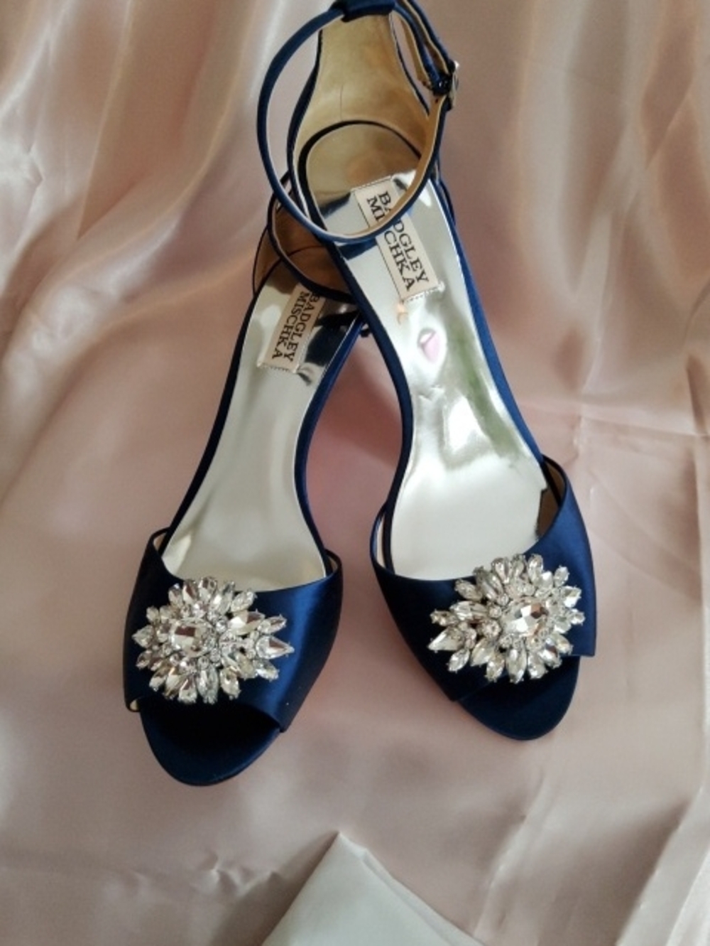 Badgley Mischka Navy Blue Satin Open Toe Kitten Heels.